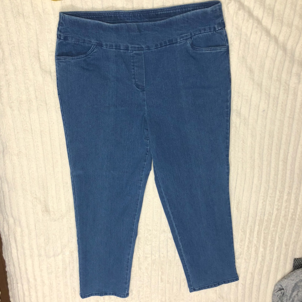Alfred Dunner EUC NORMA KITE Comfort Waist Pull On Blue Jeans size 14